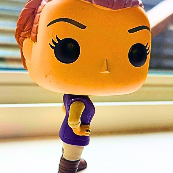 FUNKO POP! Star Wars – General Leia #107 Bobblehead (2016) - Picture 4 of 8